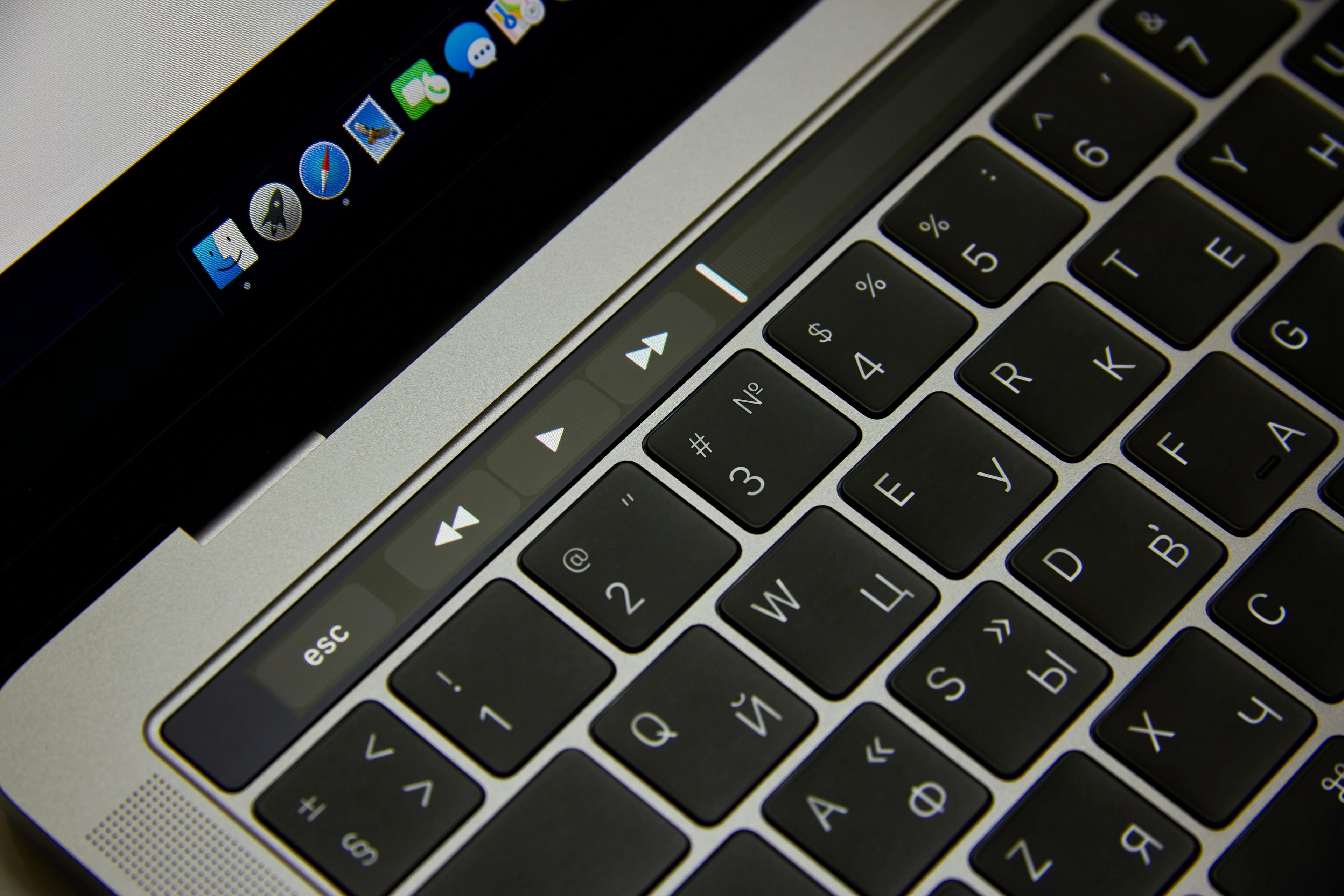 touch balk apple